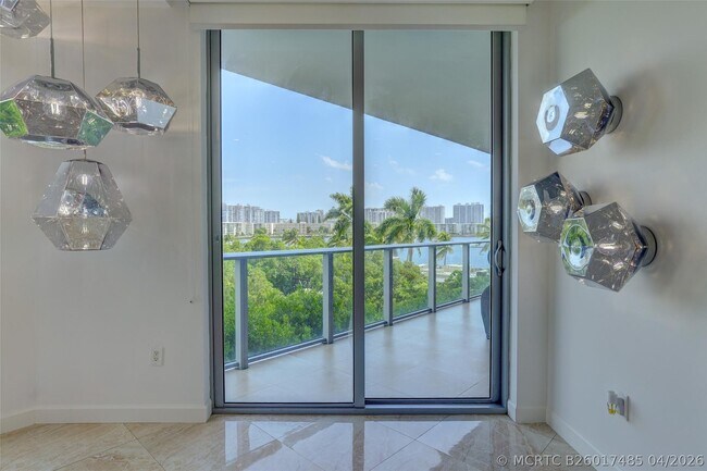 Building Photo - 17301 Biscayne Blvd