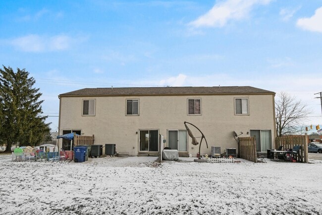 Building Photo - 1882 Billingsley Rd