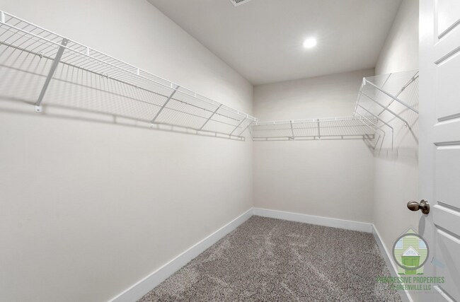Building Photo - 157 Bromes Wy