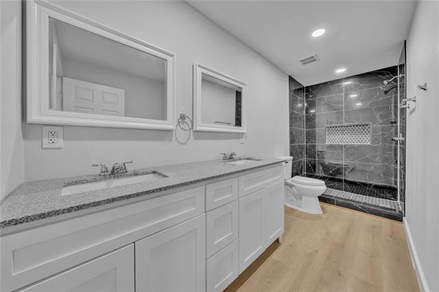 Building Photo - 3501 Ridgedale Dr