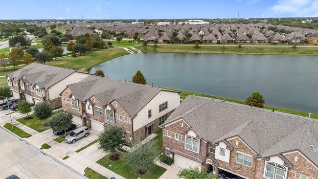 Building Photo - 1234 Willow Plains Ln