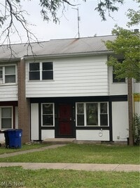 Building Photo - 9409 Manor Ave