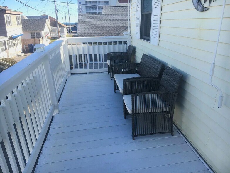 Building Photo - 19 Kentville Terrace