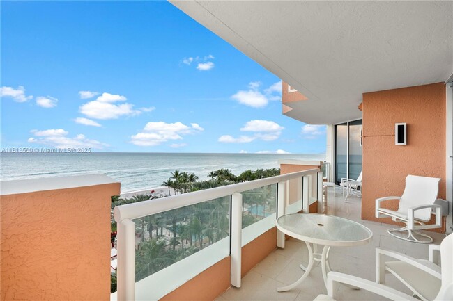 Building Photo - 17875 Collins Ave