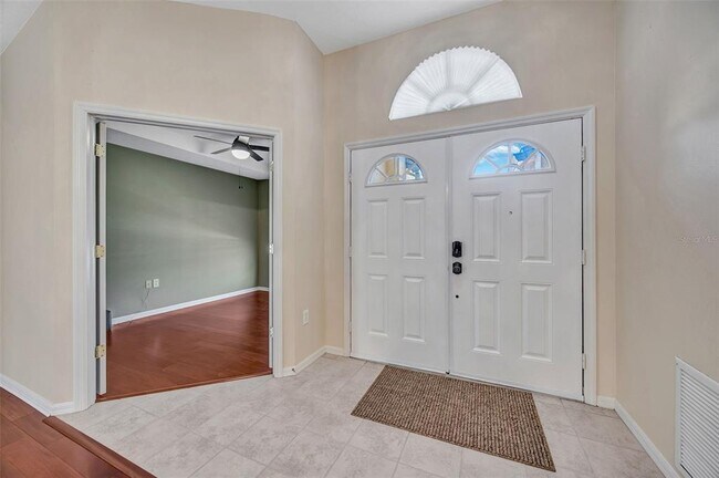 Building Photo - 5600 S Sparrow Hawk Ct