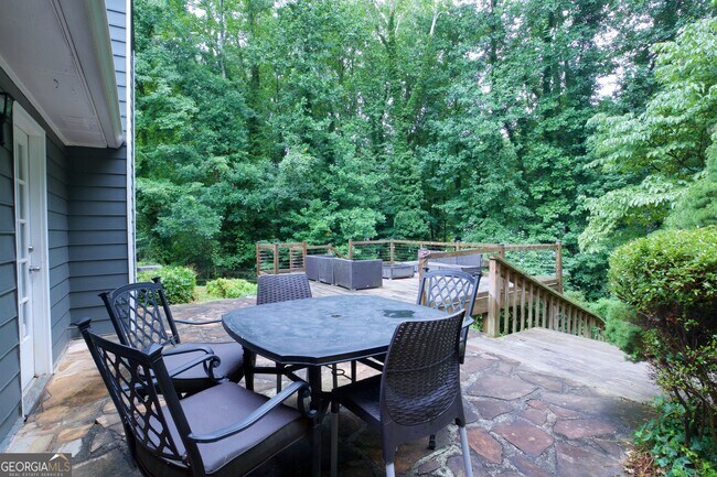 Building Photo - 3328 Mountain Hollow Dr