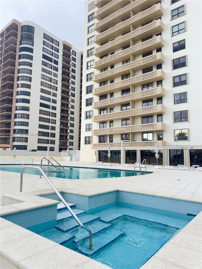 Building Photo - 10185 Collins Ave