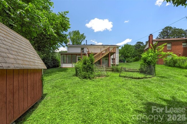 Building Photo - 3124 Edsel Pl