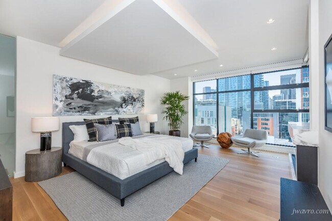 Building Photo - 17 Guy Pl