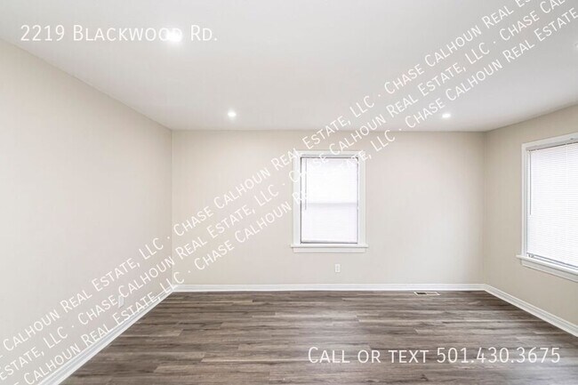 Building Photo - 2219 Blackwood Rd