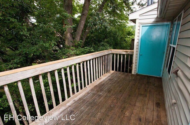 Building Photo - 1611 Collegeview Ave