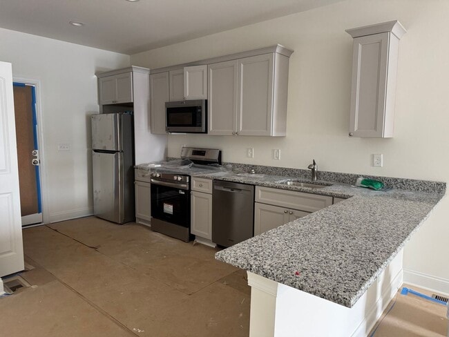 Building Photo - BRAND NEW! Two Bedroom Duplex in Denver