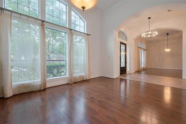 Building Photo - 25307 Oakton Springs Dr
