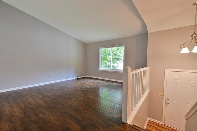 Building Photo - 459 Ridgetop Dr NW