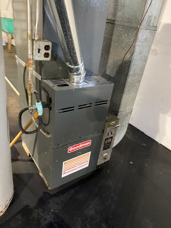 Building Photo - 816 French St