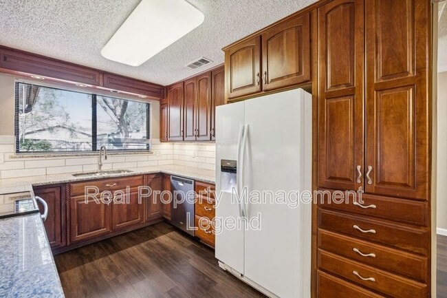 Building Photo - 2017 Durham St