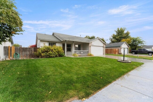 Building Photo - 8130 Waterleaf Ave