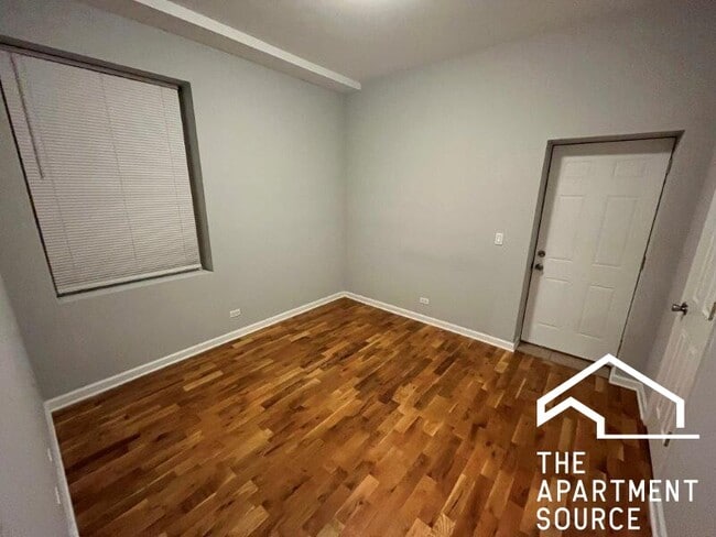 Building Photo - 2249 S Bell Ave