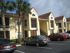 Building Photo - 15051 SW 103rd Ln