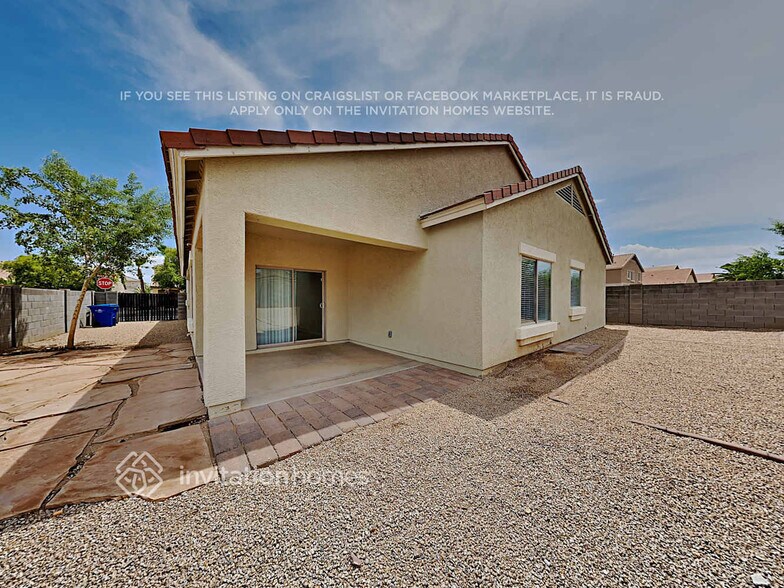 Building Photo - 14210 W Hearn Rd