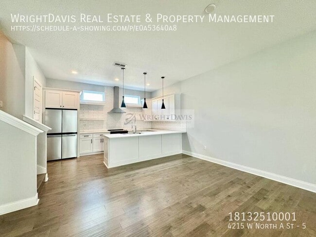 Building Photo - 4215 W North A St