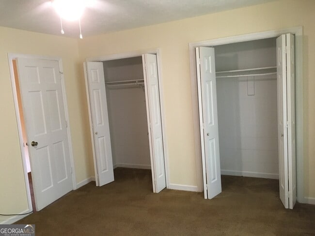 Building Photo - 1190 Mars Hill Rd