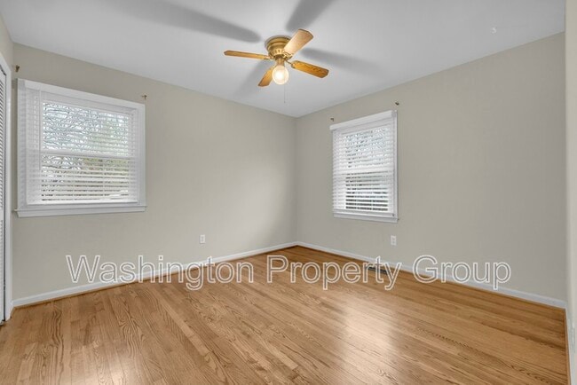 Building Photo - 4702 Declaration Ct