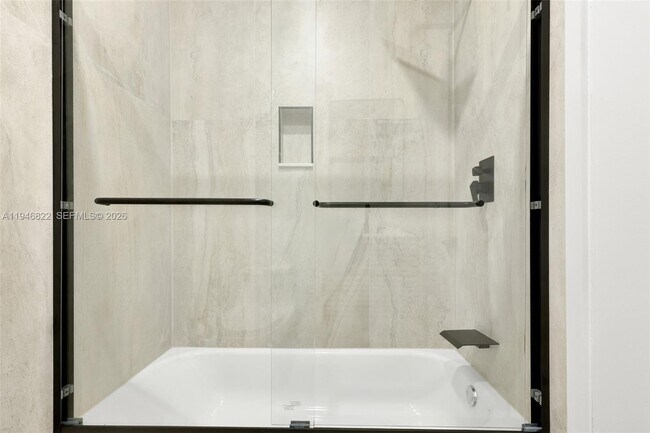 Building Photo - 1201 N 16th Ave