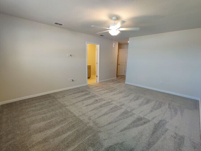Building Photo - 5434 Elmview Xing