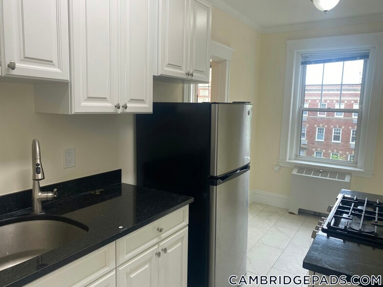 Building Photo - 20 Chauncy St