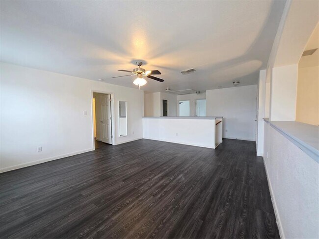 Building Photo - 148 Black Cap Run