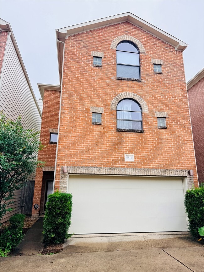 Building Photo - 9813 Cynthia Ann Ct