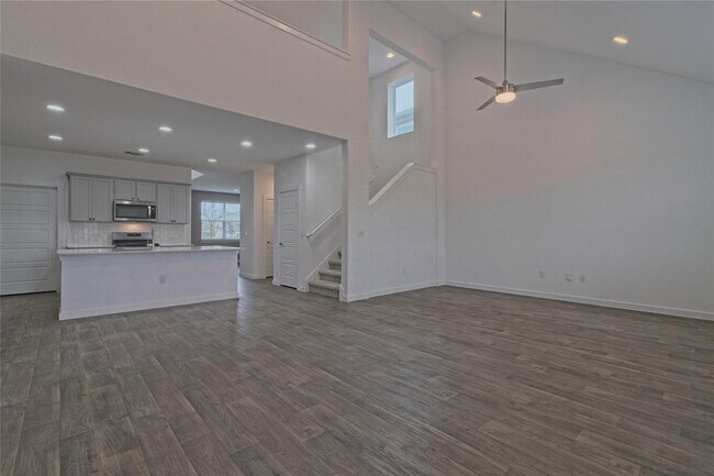 Building Photo - 13800 Clerk St