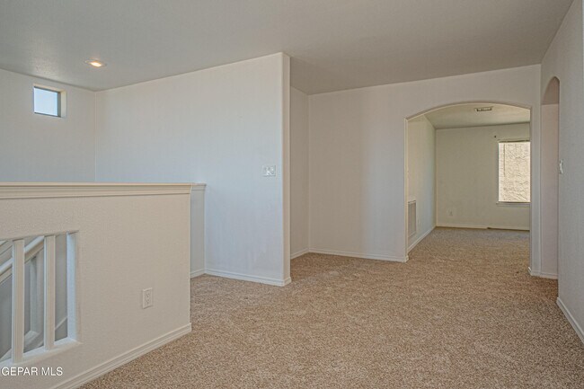 Building Photo - 7668 Mundy Creek Dr