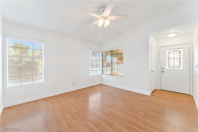 Building Photo - 4744 Denwood Dr