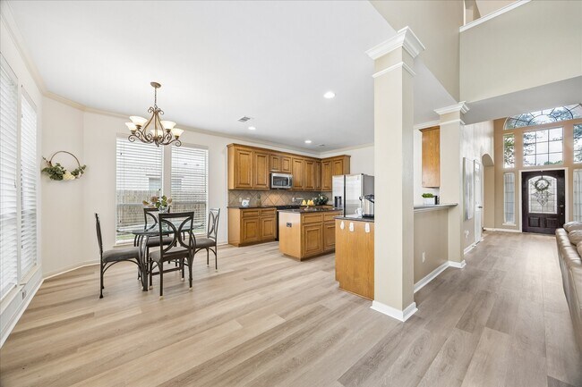 Building Photo - 2614 Cezanne Cir