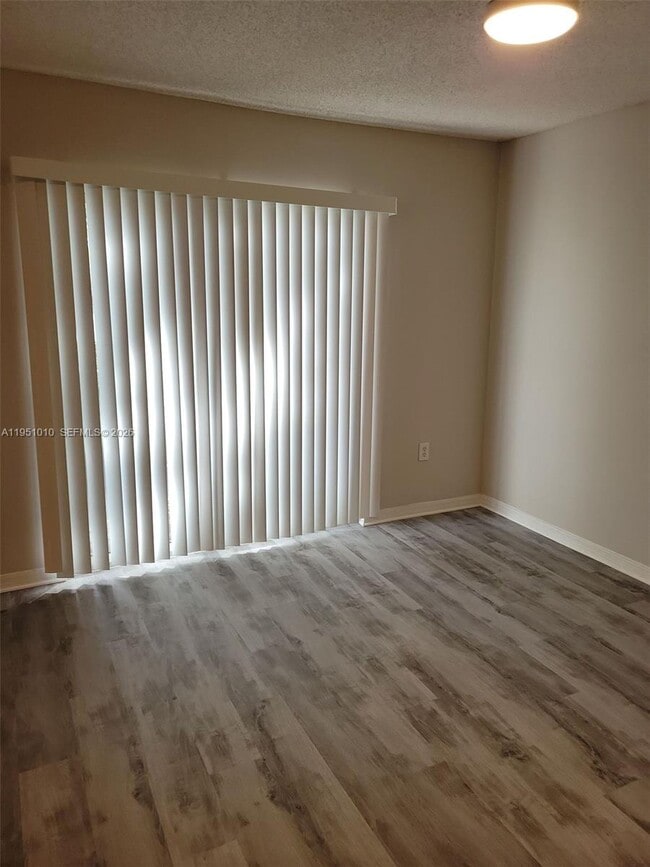 Building Photo - 4195 N Haverhill Rd