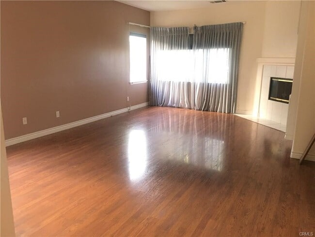 Building Photo - 5677 Carmello Ct