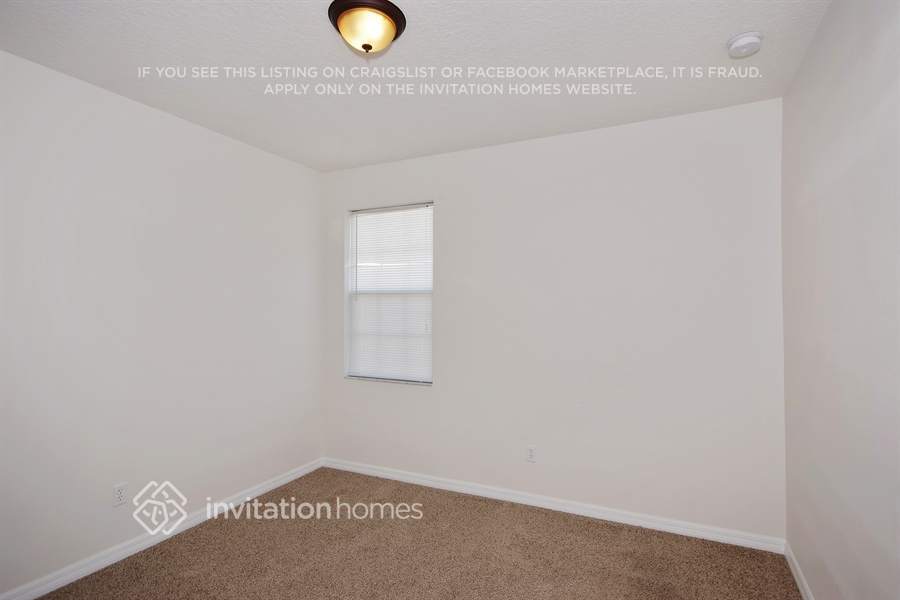 Building Photo - 2424 Laurel Blossom Cir