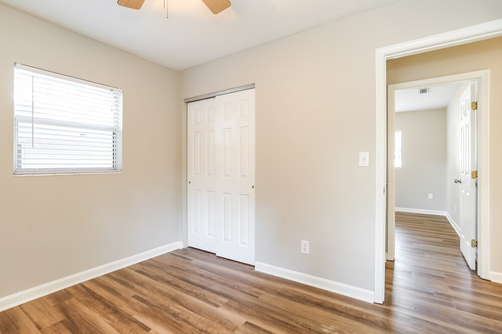 Building Photo - 5725 Fiat Ln