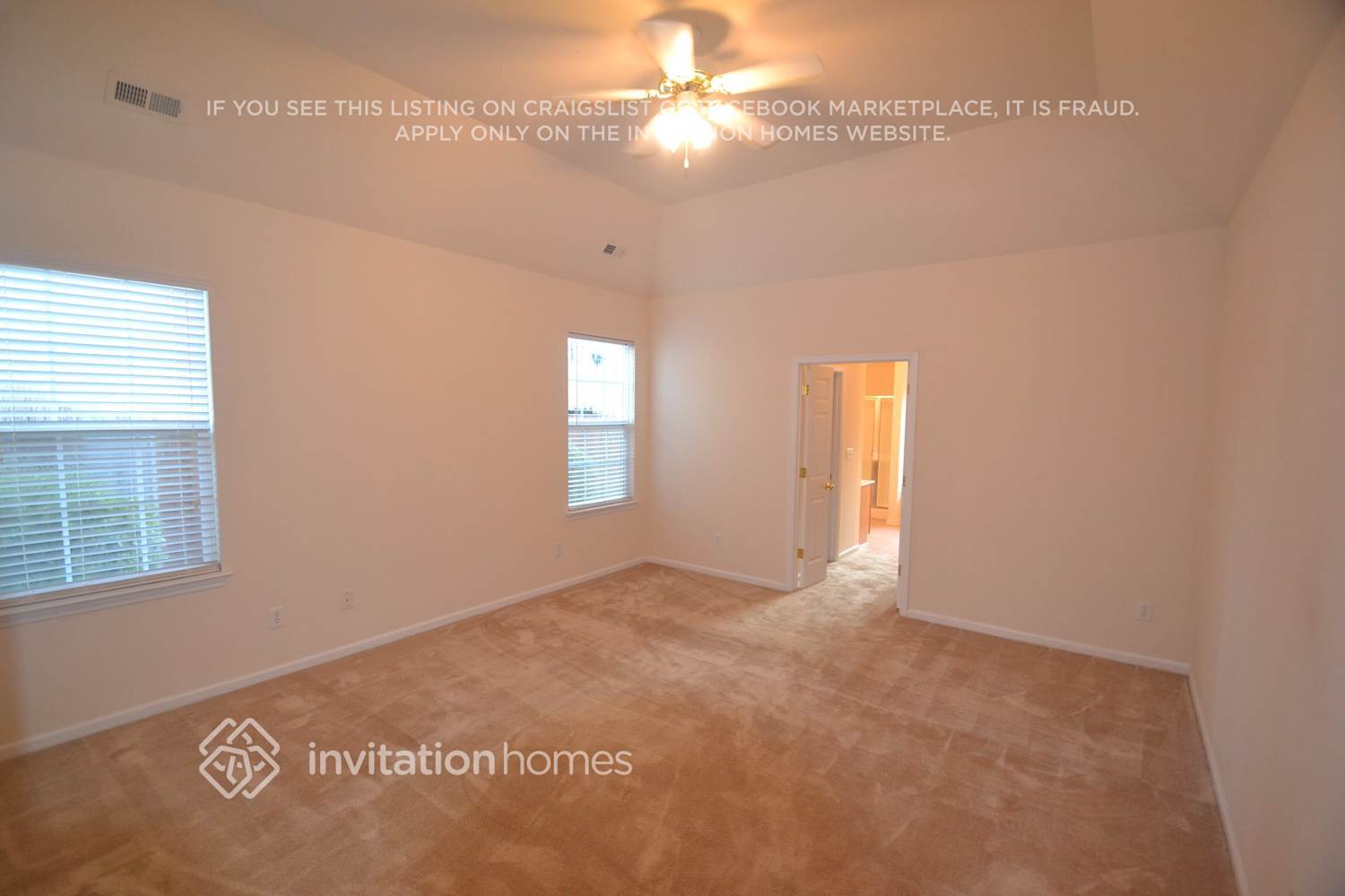 Building Photo - 9125 Viscount Ln