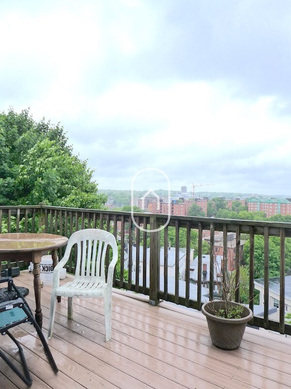 Building Photo - 4 Fisher Ave