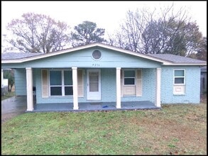 Building Photo - 9216 W 6th St