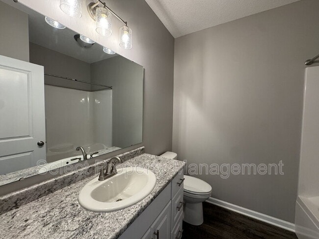 Building Photo - 8783 Elmont Cv