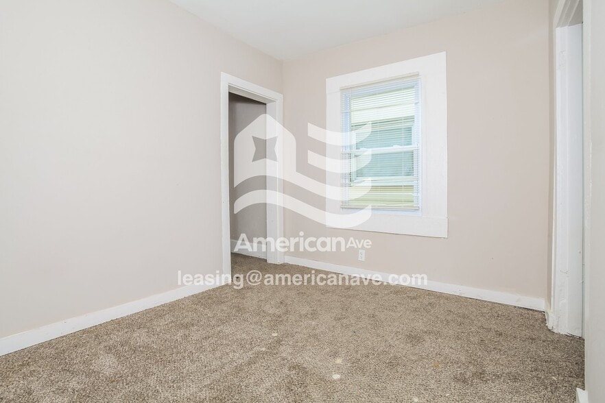 Building Photo - 1329 Wheeler St