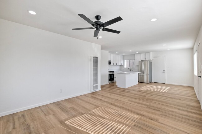 Building Photo - Beautiful Logan Heights Remodeled House