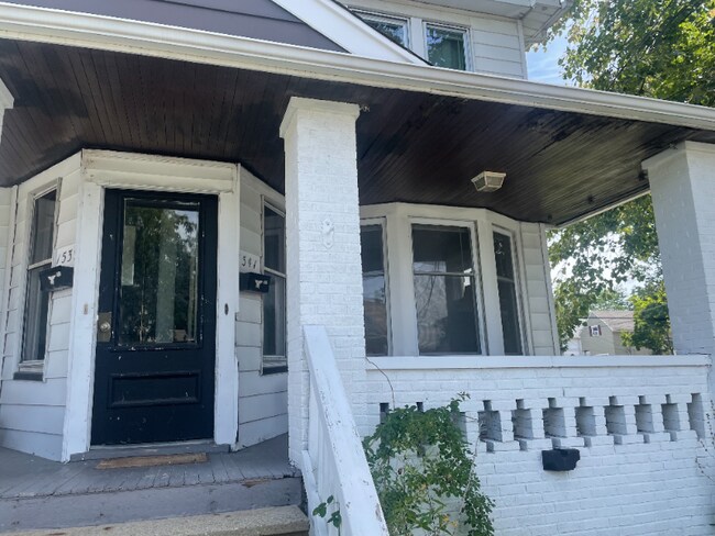 Building Photo - 1541 Hopkins Ave
