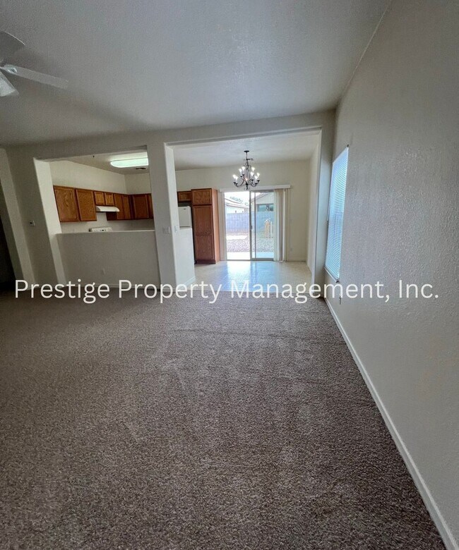 Building Photo - Sahaurita Home W/ Access To Some Wonderful Amenities!