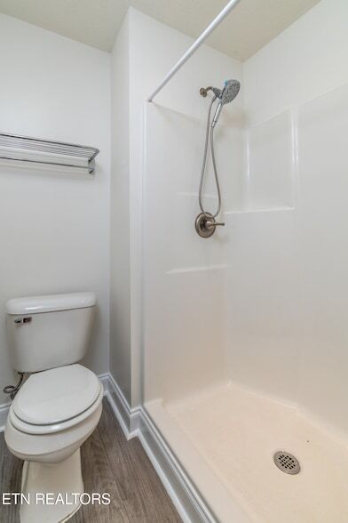 Building Photo - 5104 Cates Bend Way