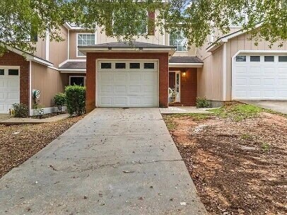 Building Photo - Charming 2-Bedroom, 2.5-Bathroom Townhome with Community Pool! Available TODAY!